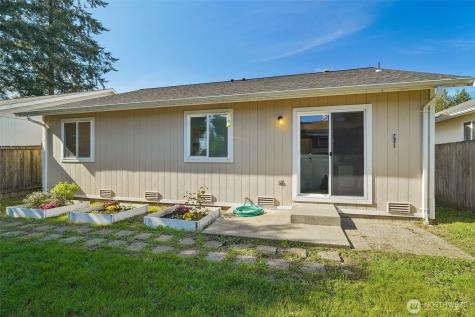 2506 168th Place NE Marysville WA 98271