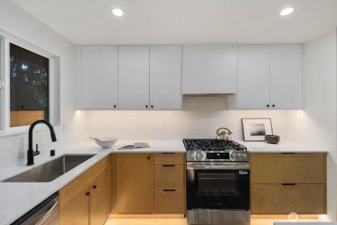 21507 SE 248th Street Maple Valley WA 98038