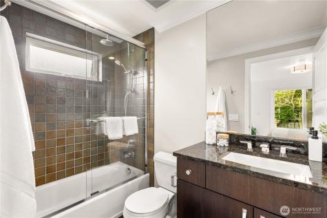 1418 Market Street Kirkland WA 98033