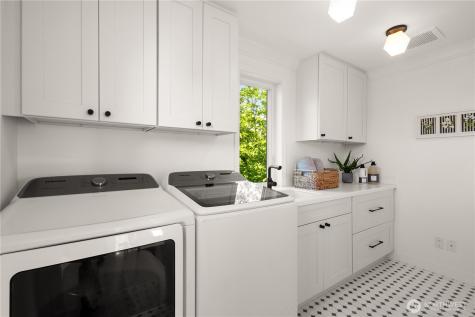 1418 Market Street Kirkland WA 98033