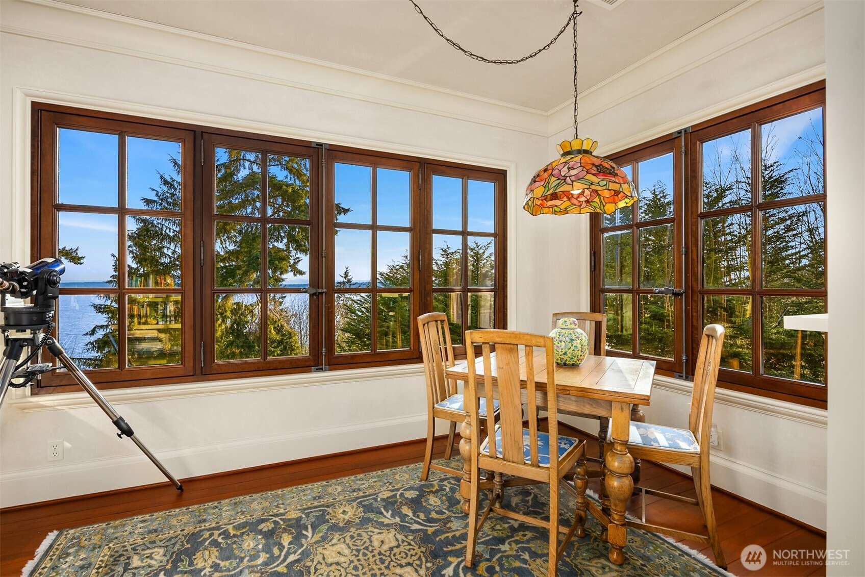 8010 Grand Avenue NE Bainbridge Island WA 98110
