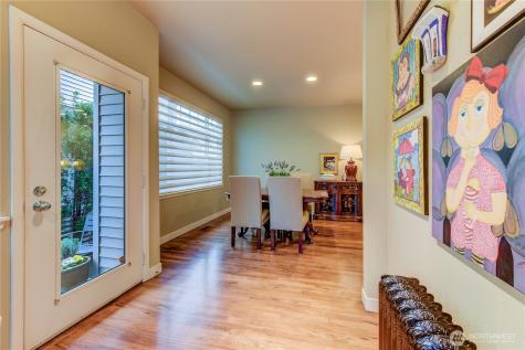 900 233rd Avenue NE Sammamish WA 98074