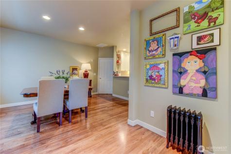 900 233rd Avenue NE Sammamish WA 98074