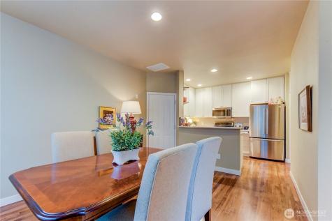 900 233rd Avenue NE Sammamish WA 98074