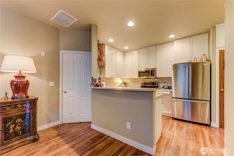 900 233rd Avenue NE Sammamish WA 98074