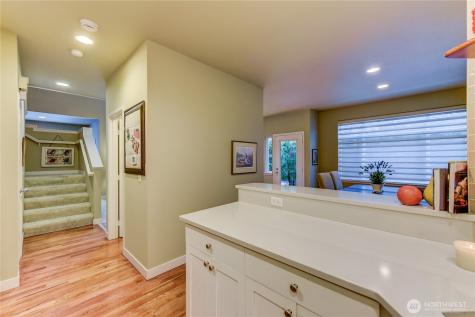 900 233rd Avenue NE Sammamish WA 98074