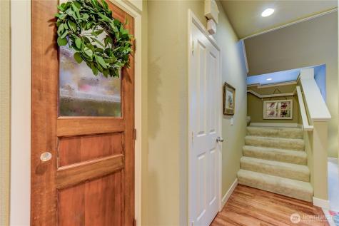 900 233rd Avenue NE Sammamish WA 98074