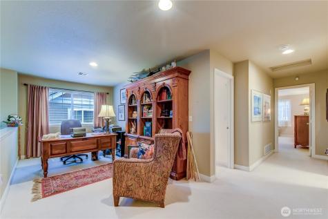 900 233rd Avenue NE Sammamish WA 98074