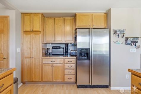 8252 Cowichan Road Blaine WA 98230