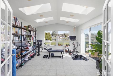 8252 Cowichan Road Blaine WA 98230