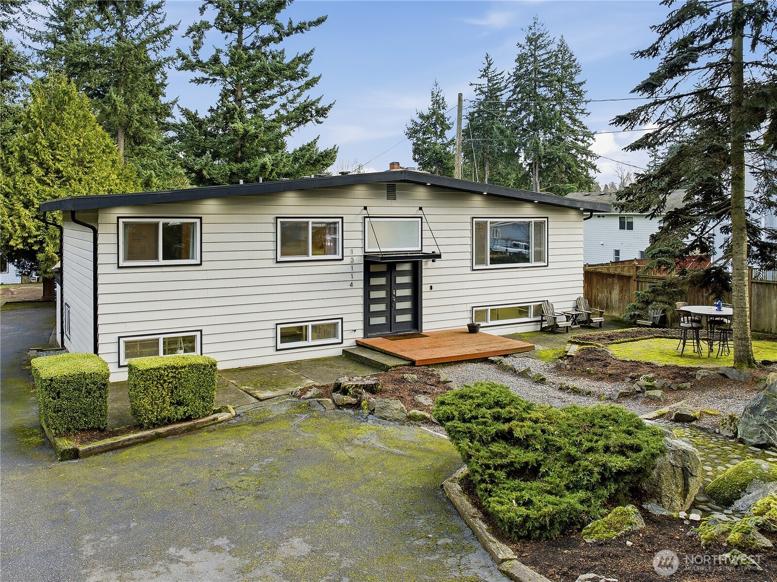 13114 14th Avenue S Burien WA 98168
