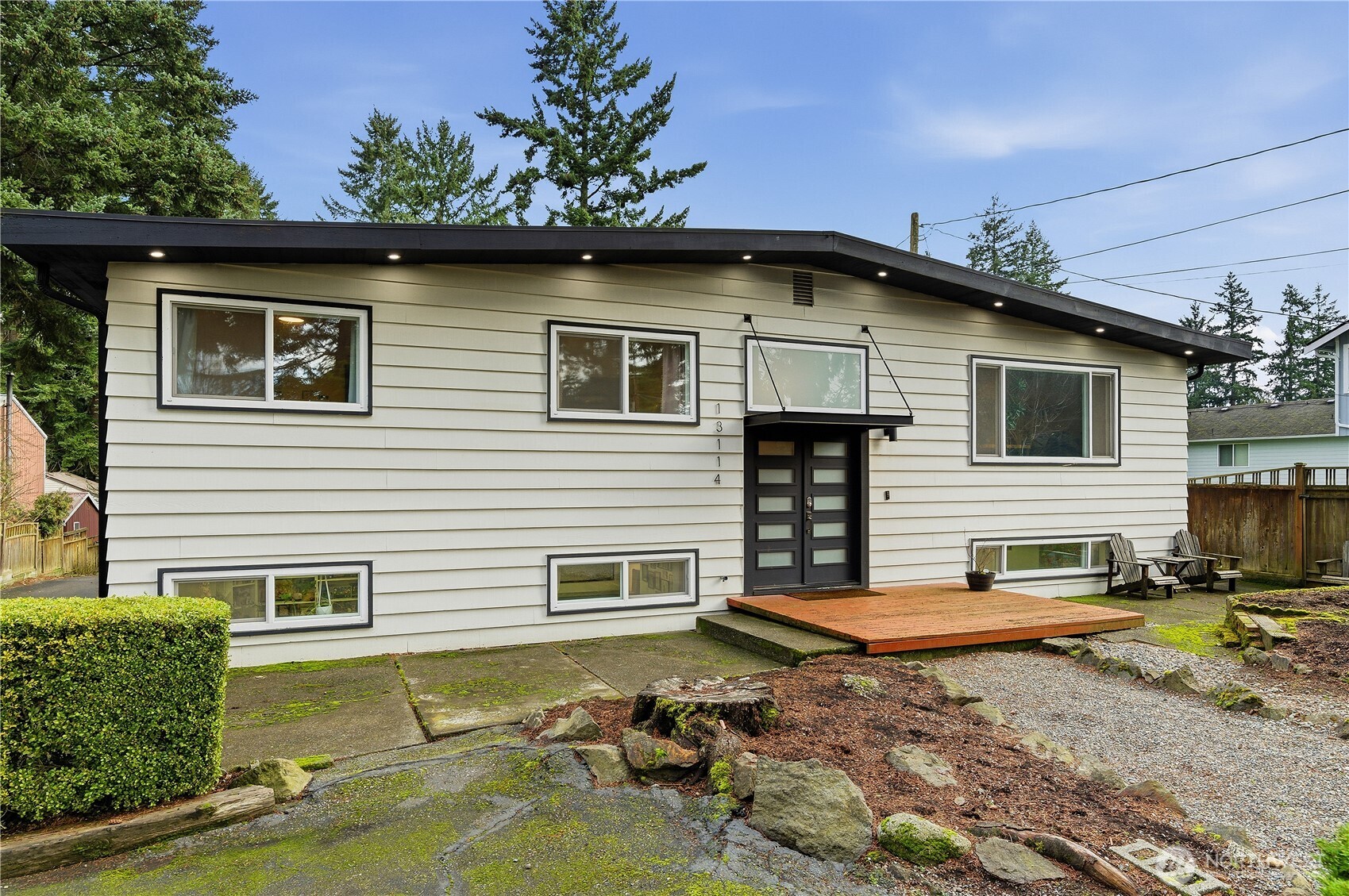 13114 14th Avenue S Burien WA 98168