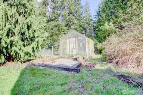 405 Alger Cain Lake Road Sedro Woolley WA 98284