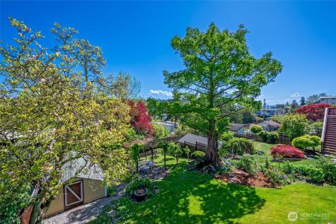 2822 23rd Avenue W Seattle WA 98199