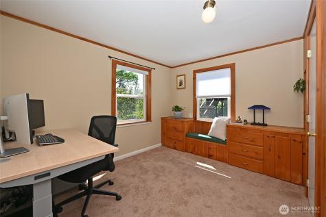 2822 23rd Avenue W Seattle WA 98199