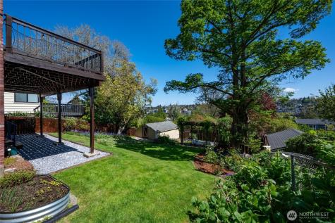 2822 23rd Avenue W Seattle WA 98199