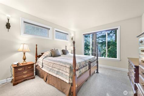 4200 Parkhurst Drive Bellingham WA 98229
