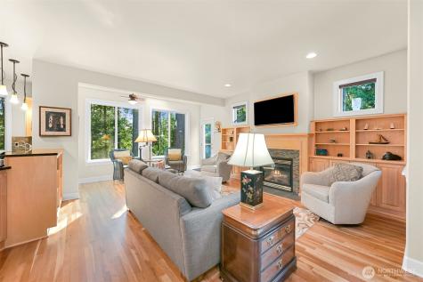 4200 Parkhurst Drive Bellingham WA 98229
