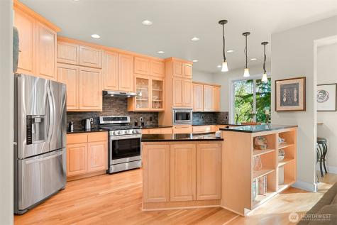 4200 Parkhurst Drive Bellingham WA 98229
