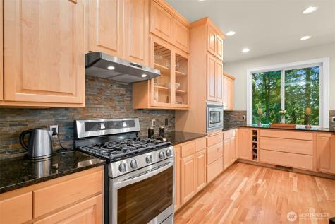 4200 Parkhurst Drive Bellingham WA 98229