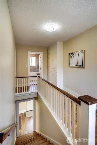 6541 20th Avenue NE Seattle WA 98115