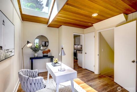 6541 20th Avenue NE Seattle WA 98115