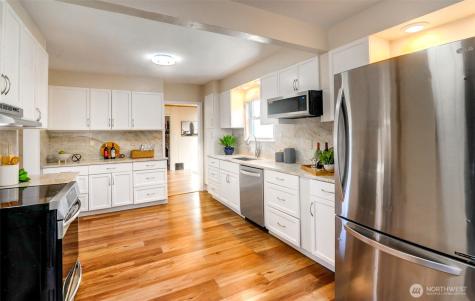 6541 20th Avenue NE Seattle WA 98115