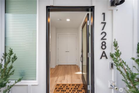 1728 11th Avenue Seattle WA 98122