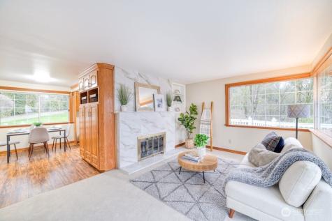 718 E Walnut Street Kent WA 98030