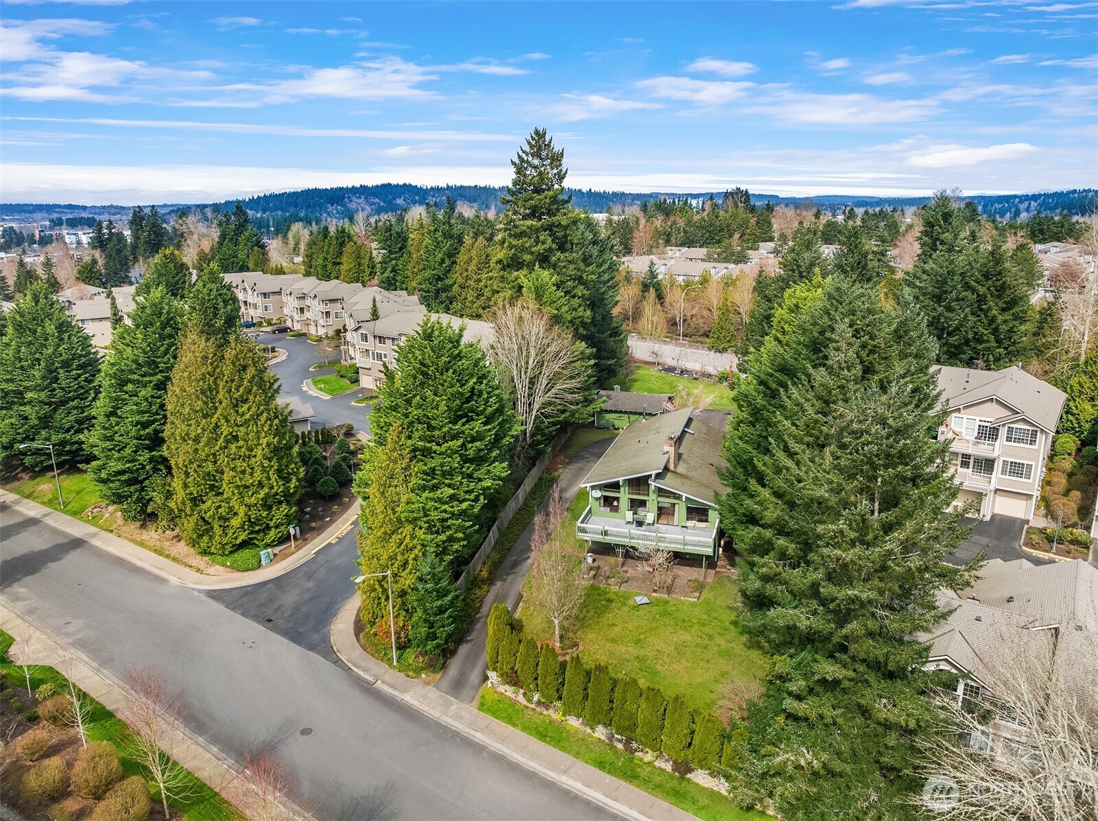 18654 NE 55th Street Redmond WA 98052
