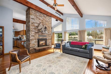 18654 NE 55th Street Redmond WA 98052