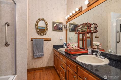 18654 NE 55th Street Redmond WA 98052
