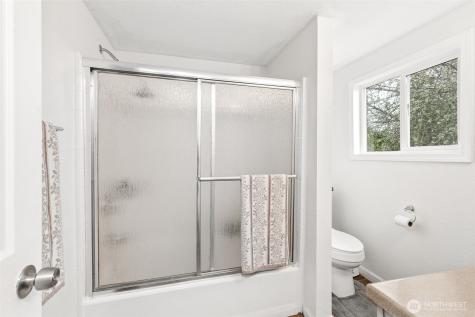 908 Tullis Street NE Olympia WA 98506