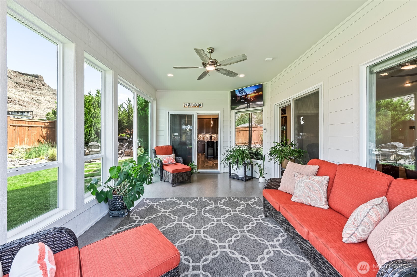 825 Hunter Avenue SW Quincy WA 98848