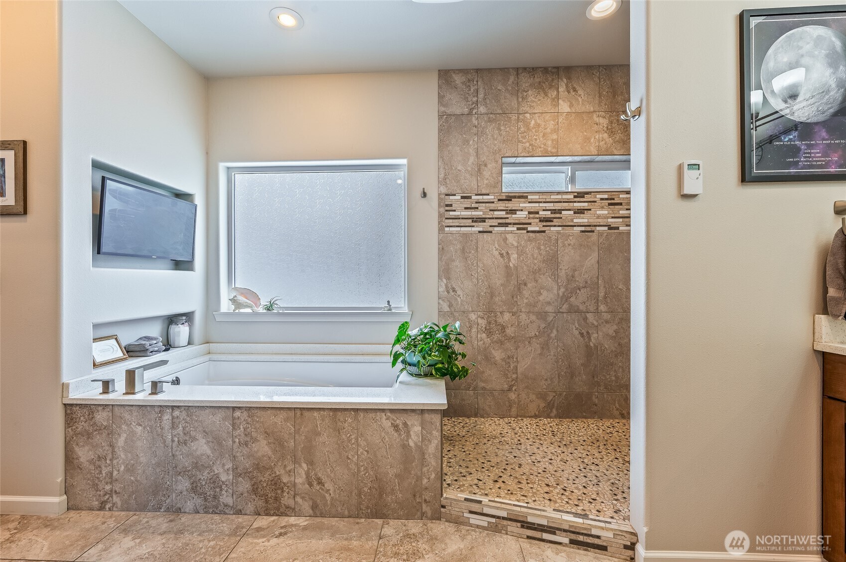 825 Hunter Avenue SW Quincy WA 98848