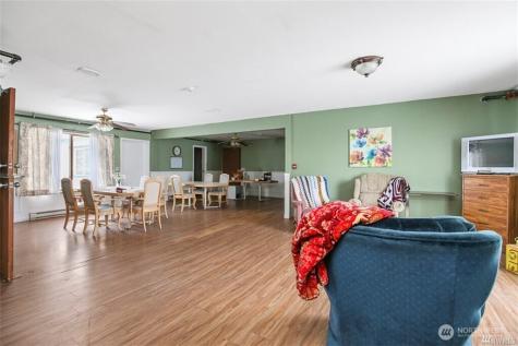 715 Locust Street Omak WA 98841