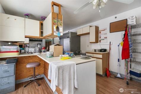 715 Locust Street Omak WA 98841