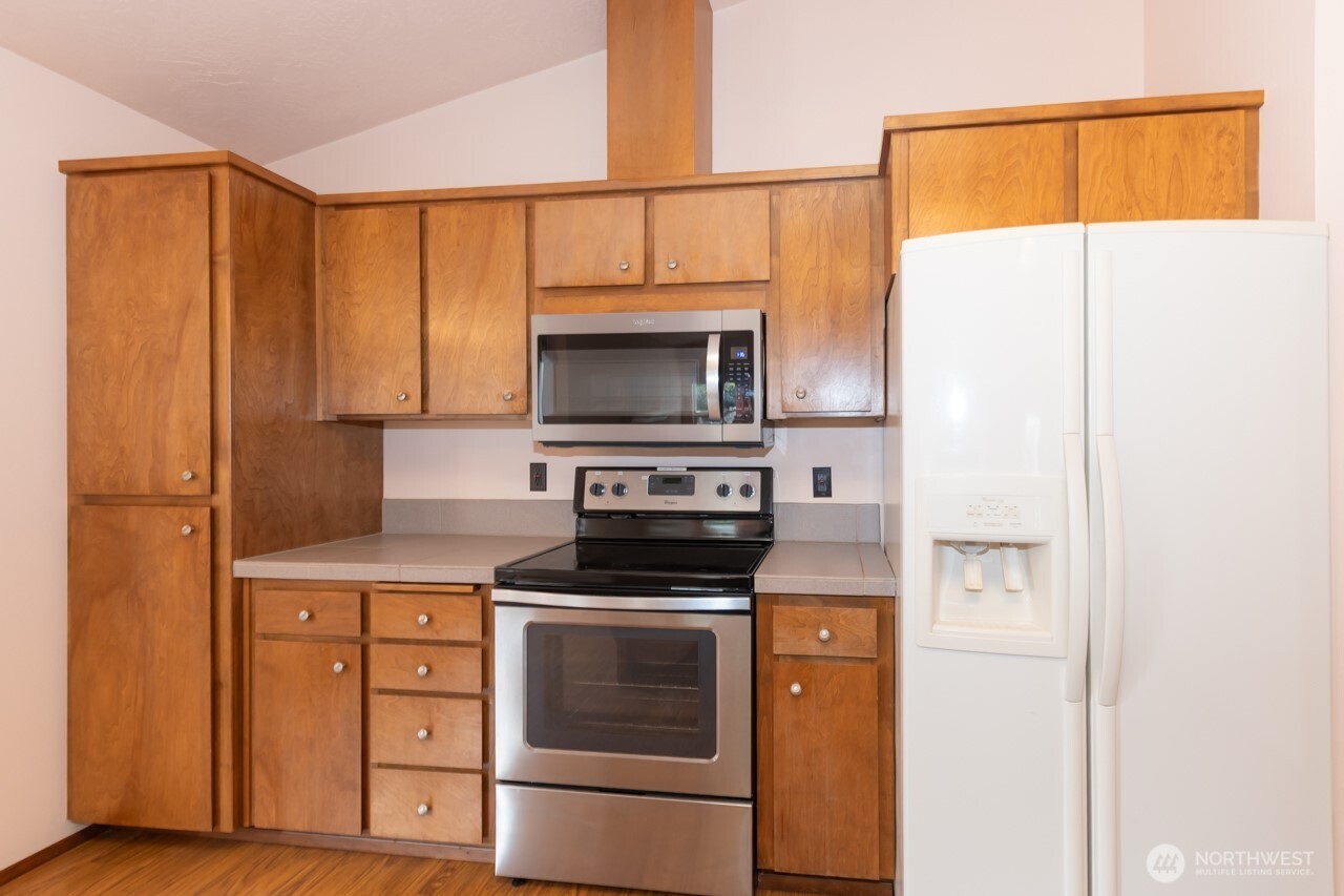 861 E Spruce Sequim WA 98382