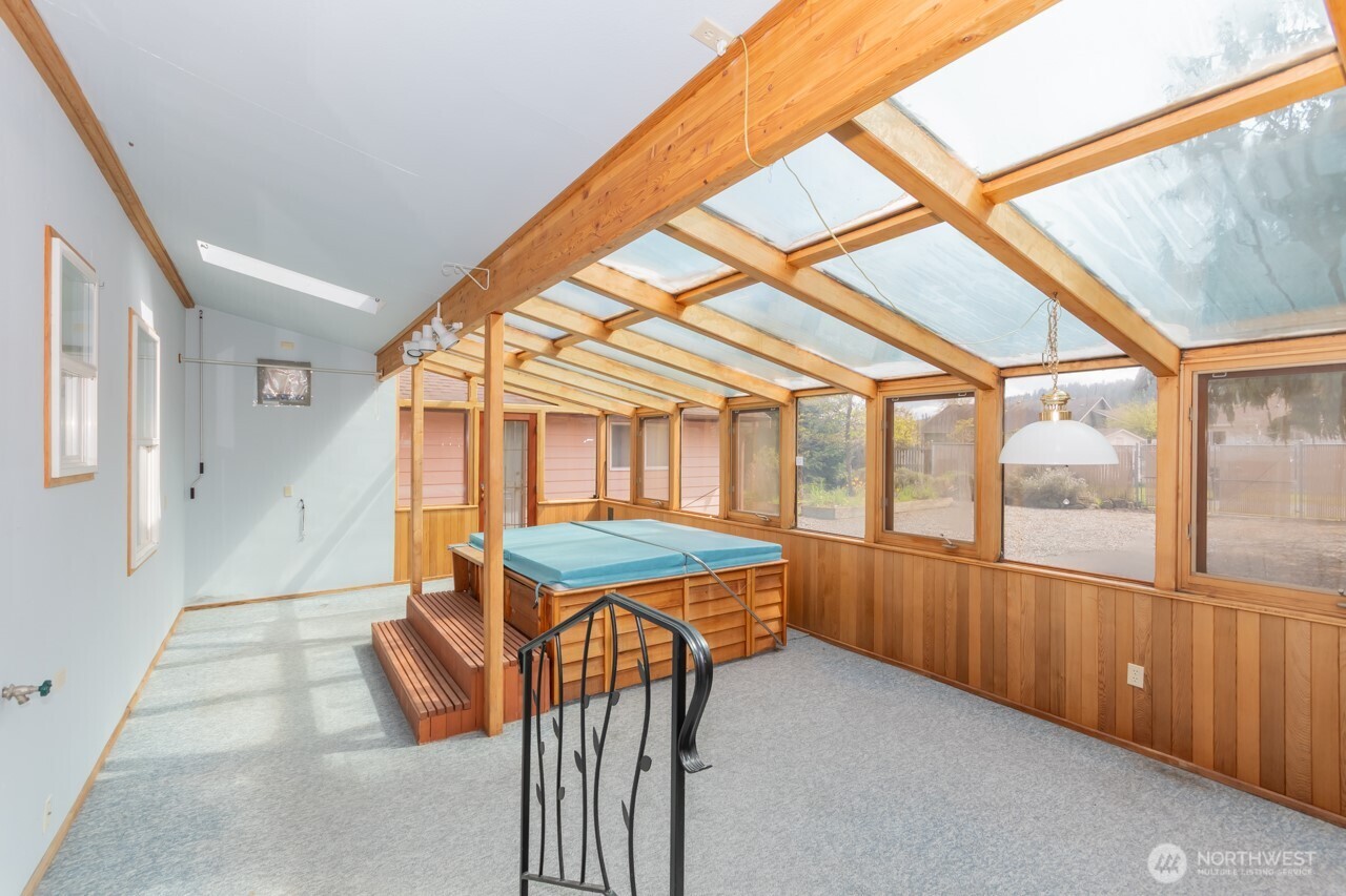861 E Spruce Sequim WA 98382