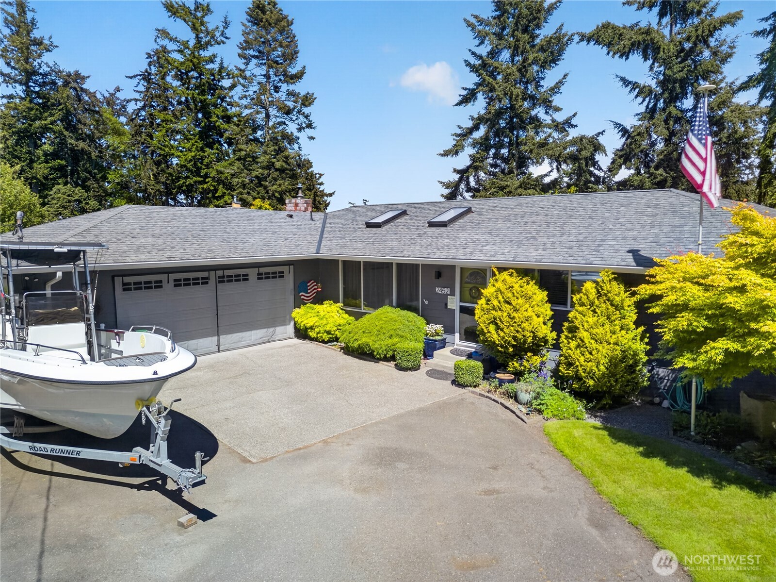 2452 Hemenway Place Oak Harbor WA 98277