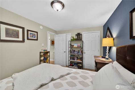 2452 Hemenway Place Oak Harbor WA 98277