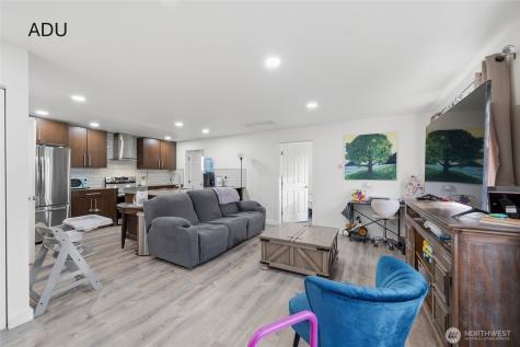 2124 Woburn Street Bellingham WA 98229