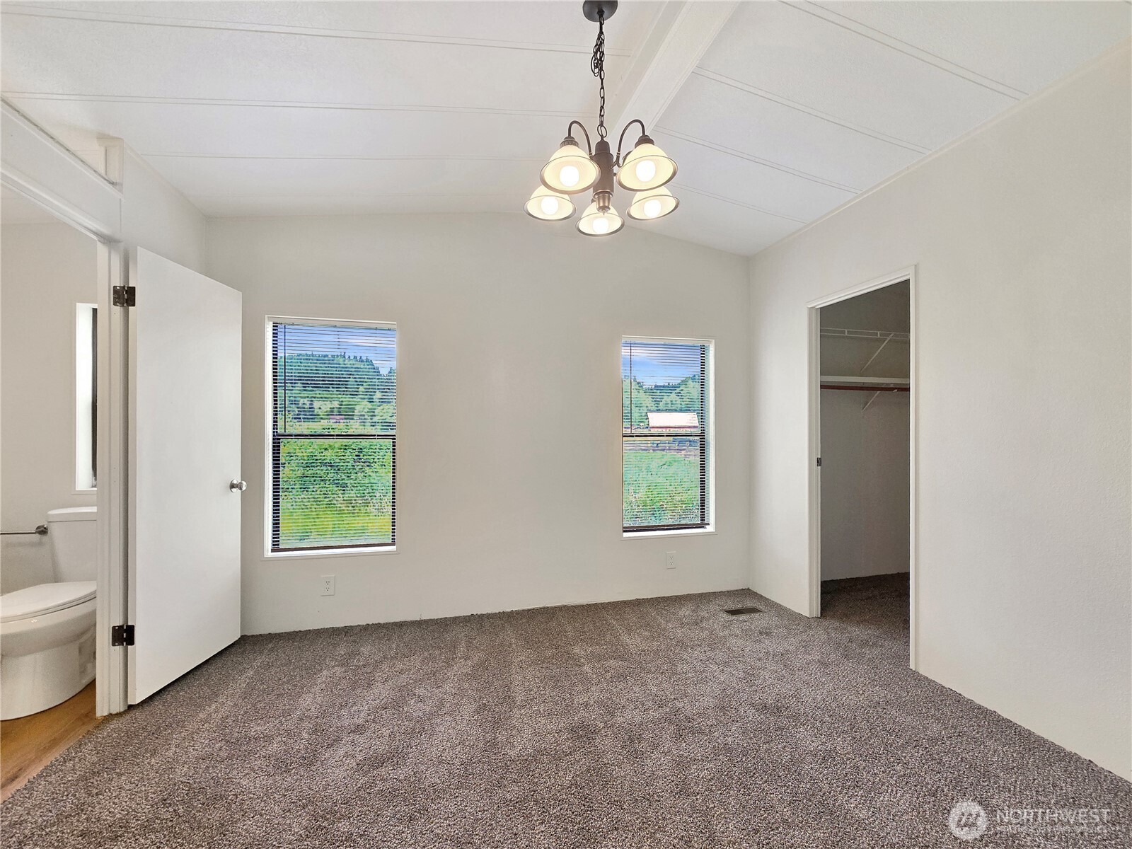 100 Heidger Lane Centralia WA 98531