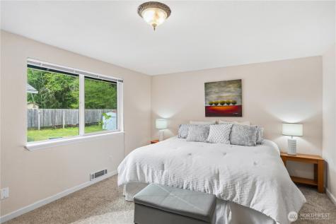 7485 Glacier Ridge Place SE Port Orchard WA 98367