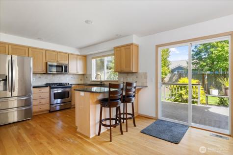 726 SW Puffin Street Oak Harbor WA 98277