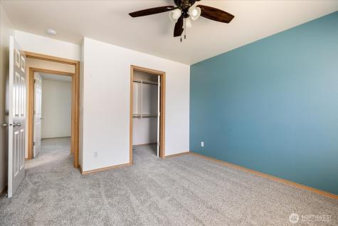 726 SW Puffin Street Oak Harbor WA 98277