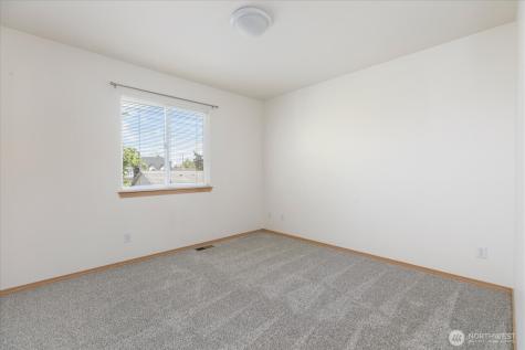 726 SW Puffin Street Oak Harbor WA 98277