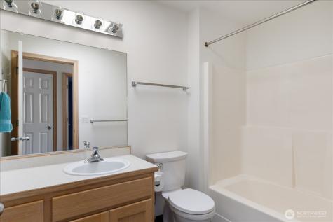 726 SW Puffin Street Oak Harbor WA 98277