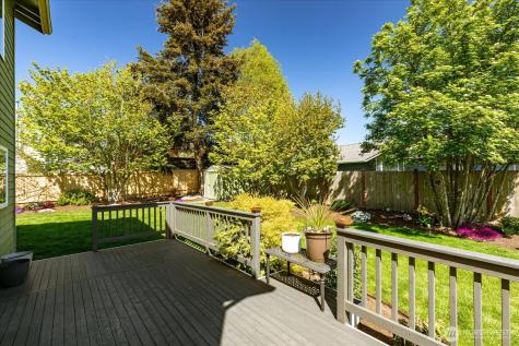 726 SW Puffin Street Oak Harbor WA 98277