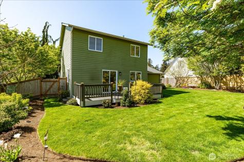 726 SW Puffin Street Oak Harbor WA 98277